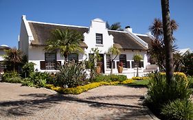 Cape Village Lodge